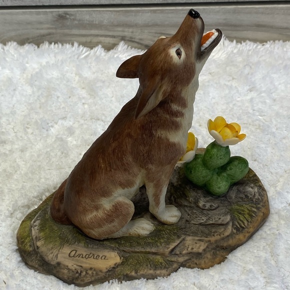 COYOTE  Howling by Cacti ANDREA BY SADET #8615 MADE IN JAPAN IN 1990 - Picture 1 of 11